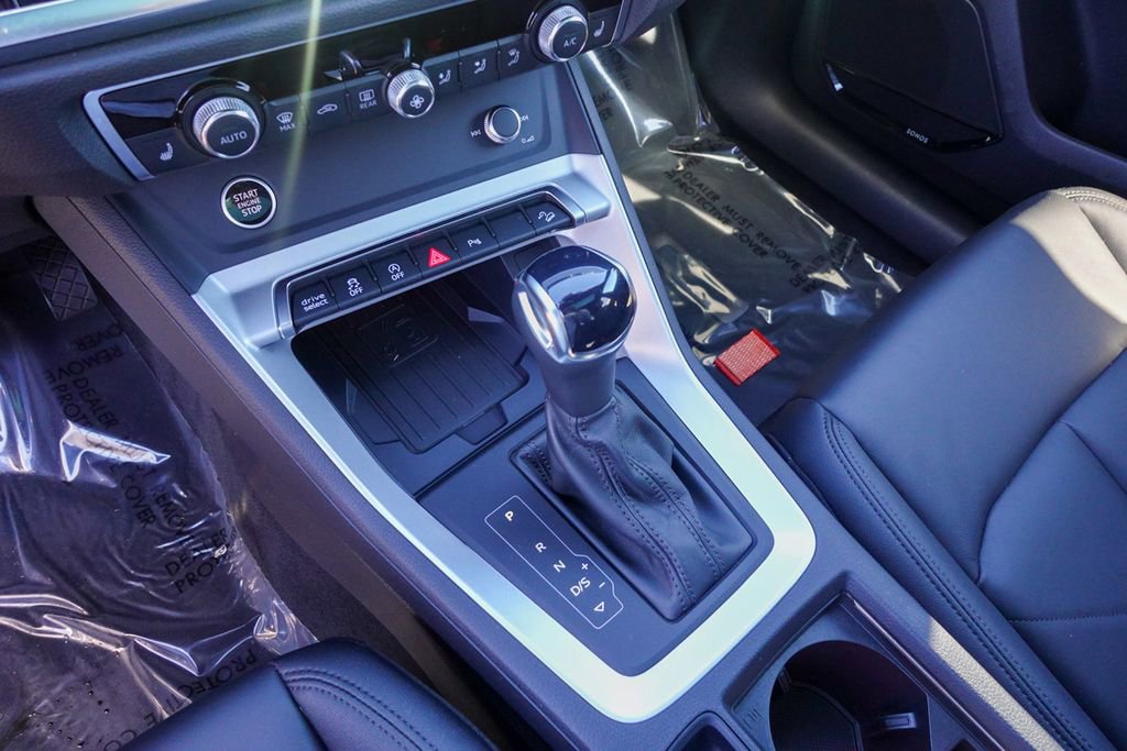 Used 2025 Audi Q3 2.0T Premium Plus w/ Premium Plus Package image 21