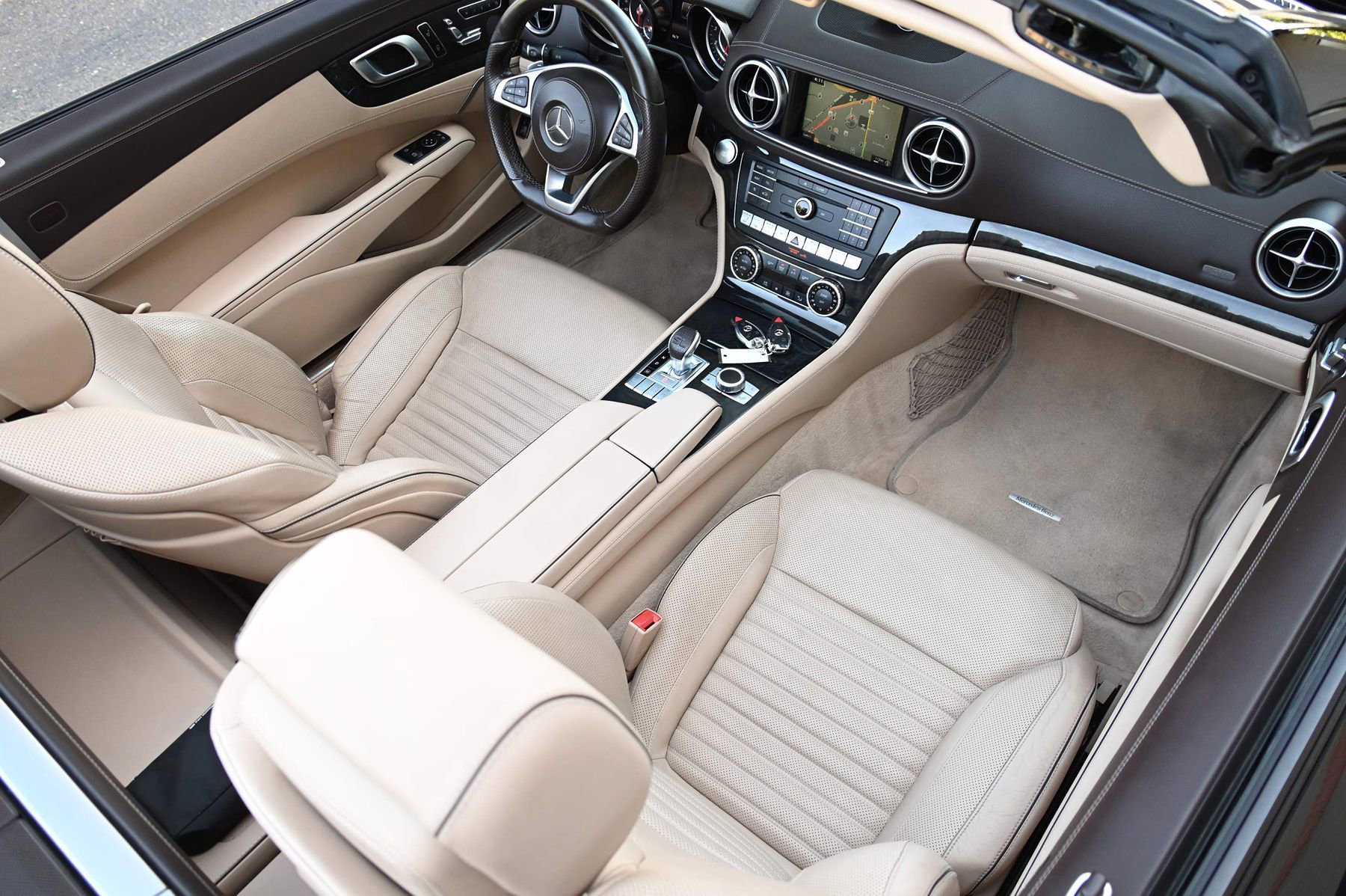 Used 2018 Mercedes-Benz SL 550 image 20