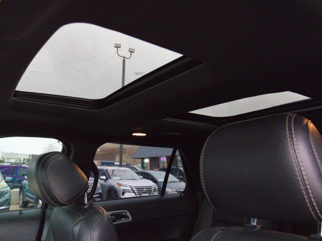 Used 2015 Ford Explorer Sport w/ Equipment Group 401A image 17