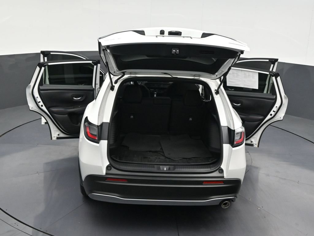 Used 2025 Honda HR-V Sport image 37