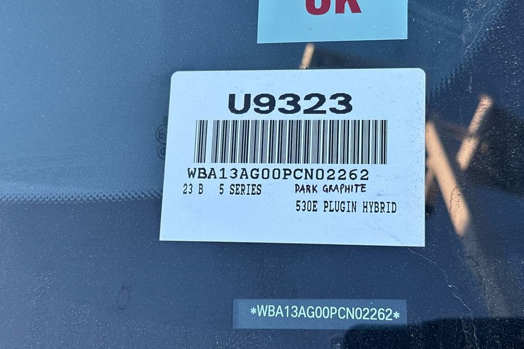 Used 2023 BMW 530e 530e iPerformance w/ Convenience Package image 3