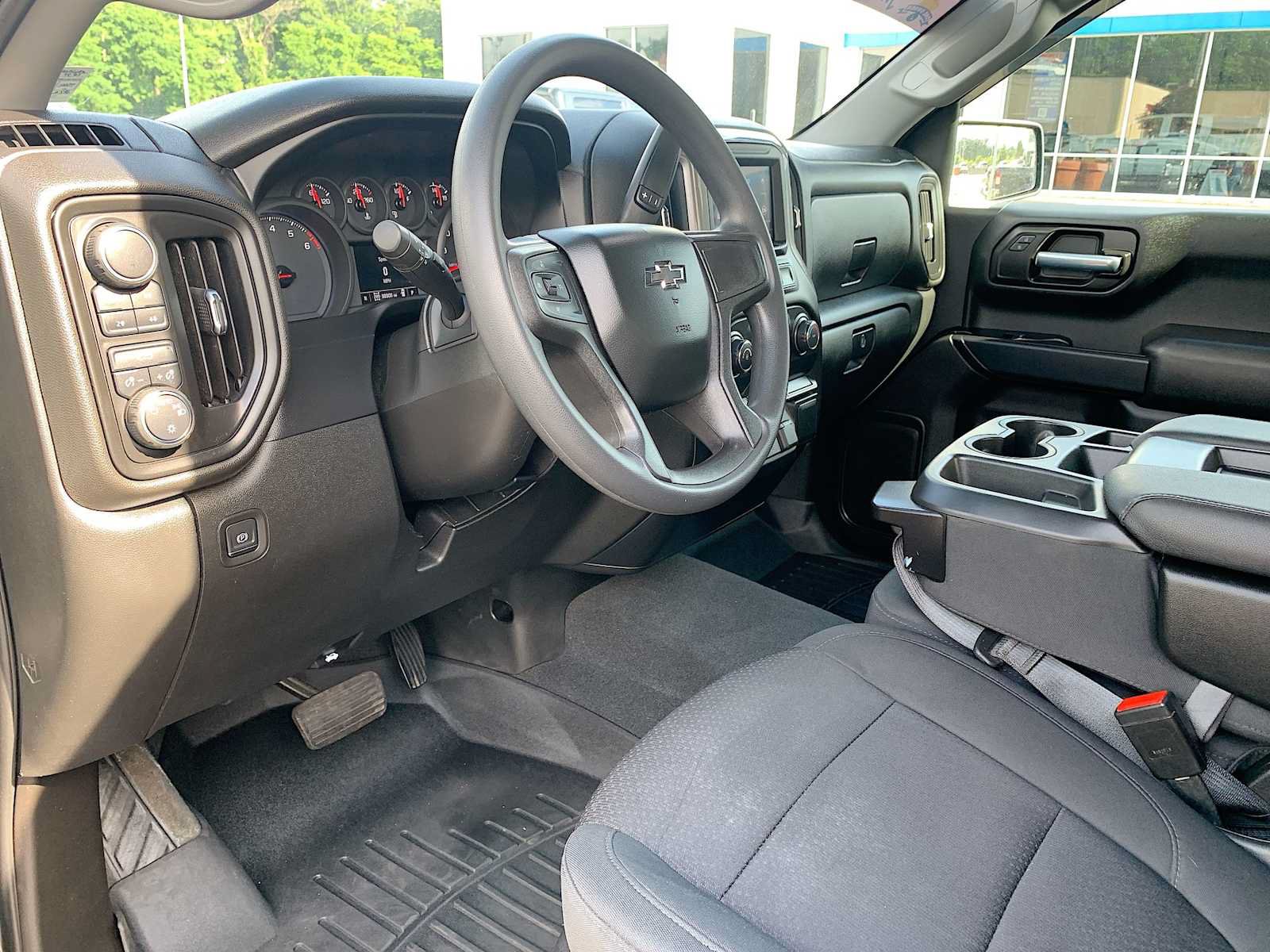 Certified 2021 Chevrolet Silverado 1500 Custom Trail Boss w/ LPO, Dark Essentials Package AWD/4WD image 10