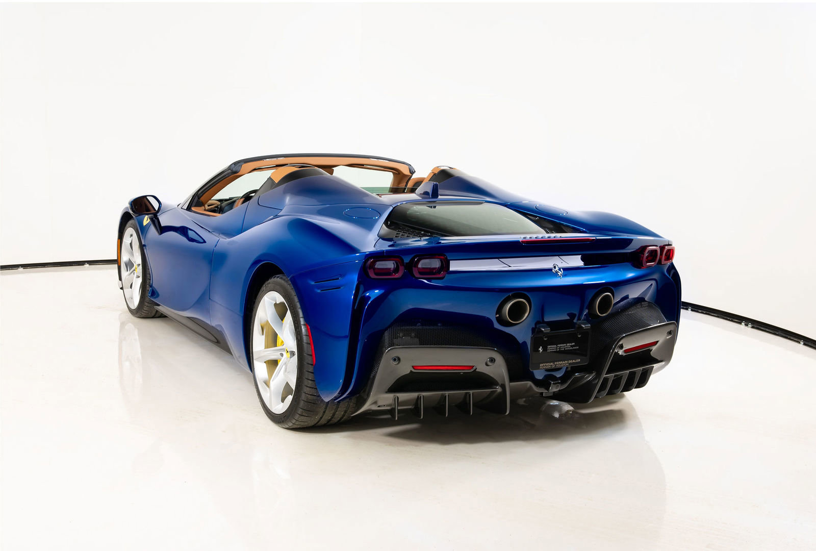 Certified 2022 Ferrari SF90 Spider image 2