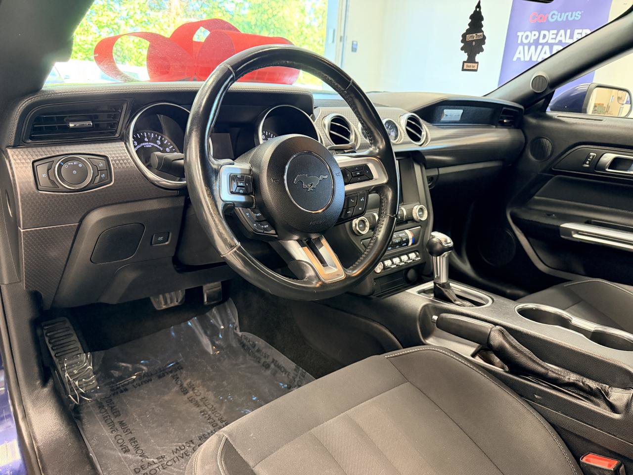 Used 2018 Ford Mustang GT w/ GT Performance Package RWD image 17