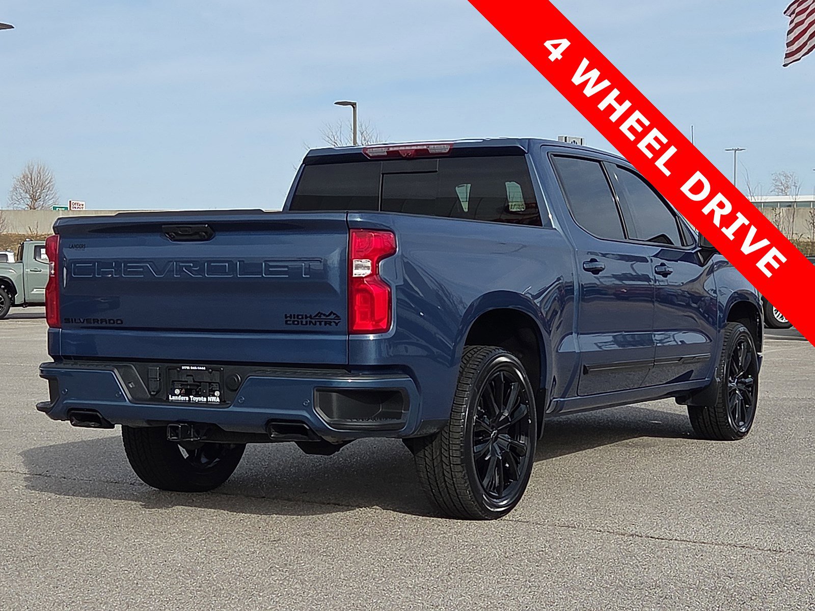 Used 2024 Chevrolet Silverado 1500 High Country w/ High Country Premium Package image 5