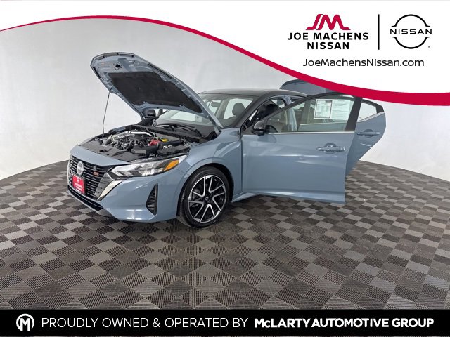 Certified 2025 Nissan Sentra SR w/ SR Premium Package image 10