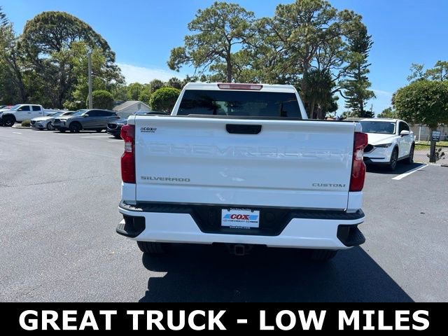 Used 2025 Chevrolet Silverado 1500 Custom image 5