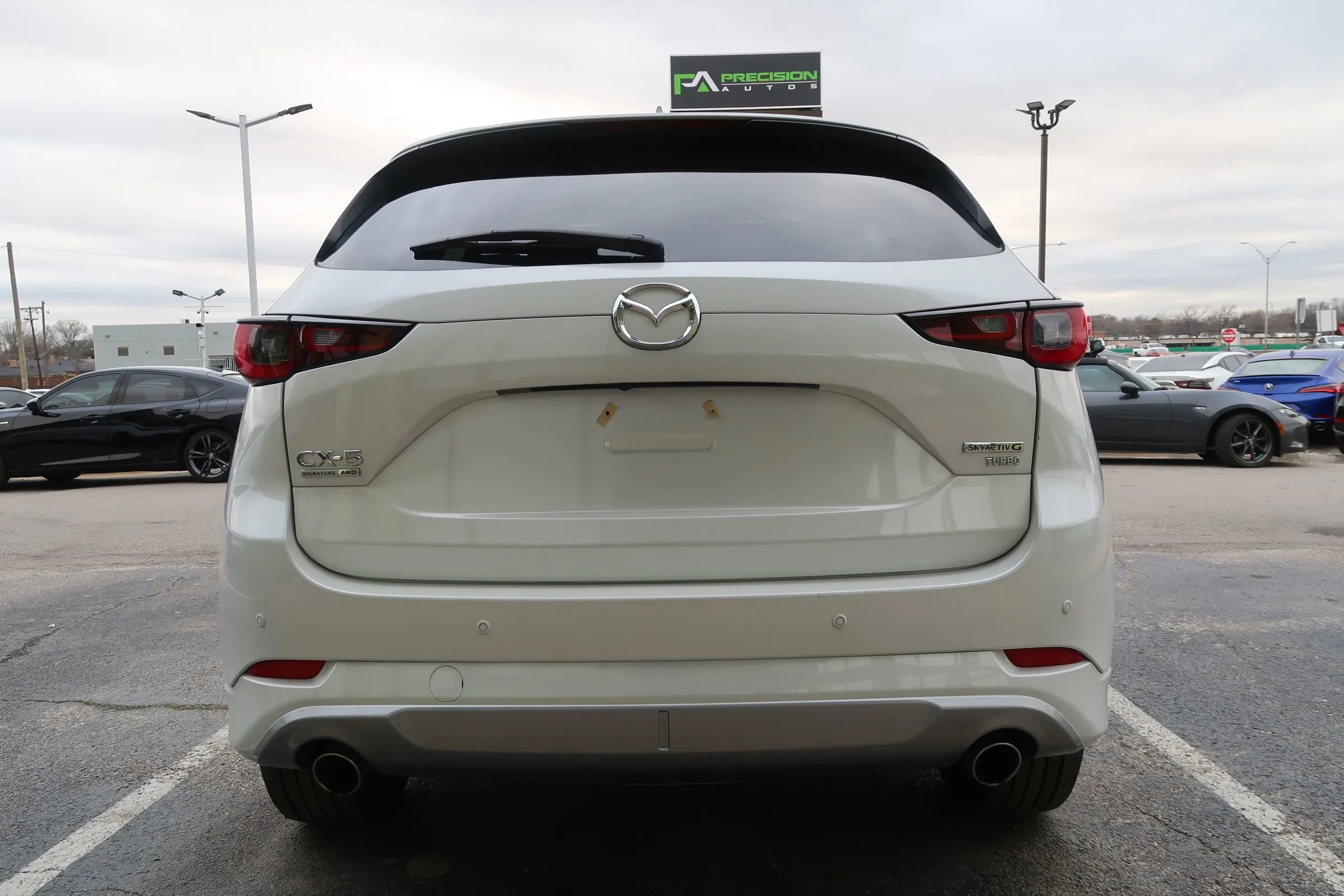 Used 2025 MAZDA CX-5 Signature image 9