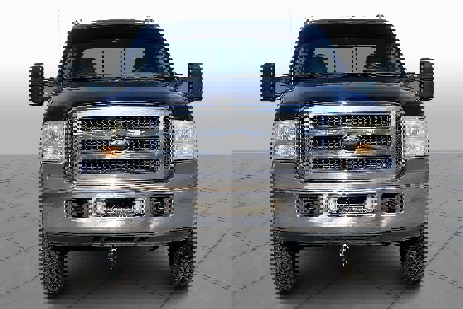 Used 2005 Ford F250 Lariat image 5