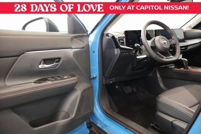 New 2026 Nissan Kicks SR w/ SR Premium Package image 9