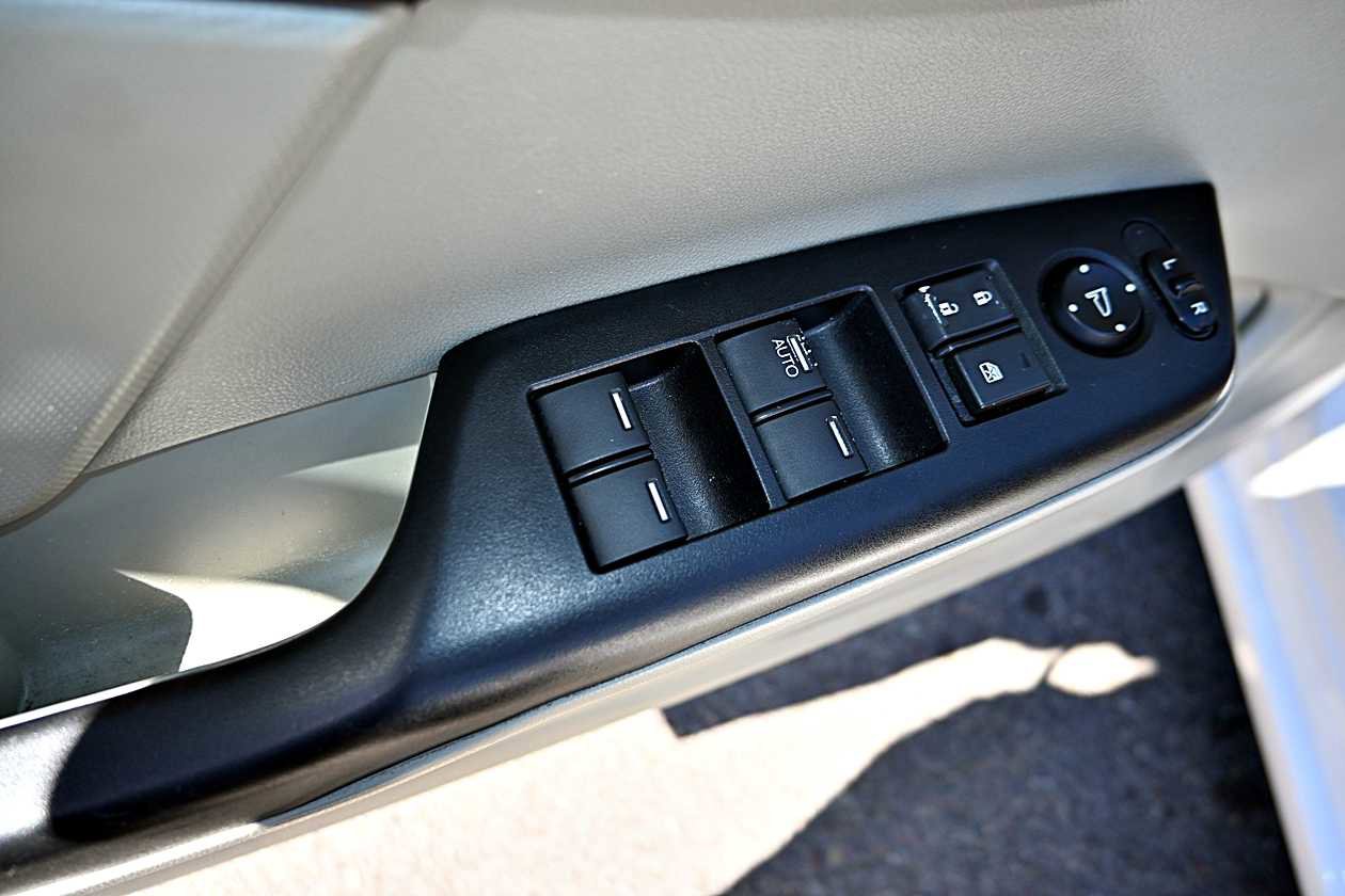 Used 2012 Honda Civic EX image 14