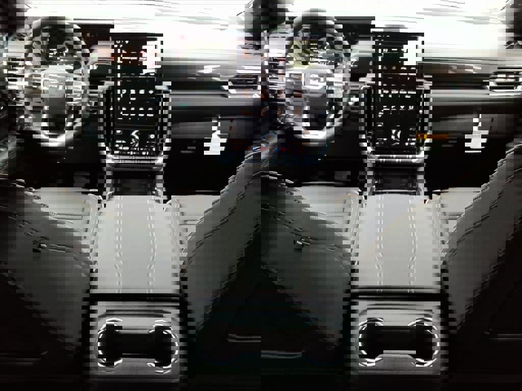 New 2026 GMC Yukon XL Elevation image 12