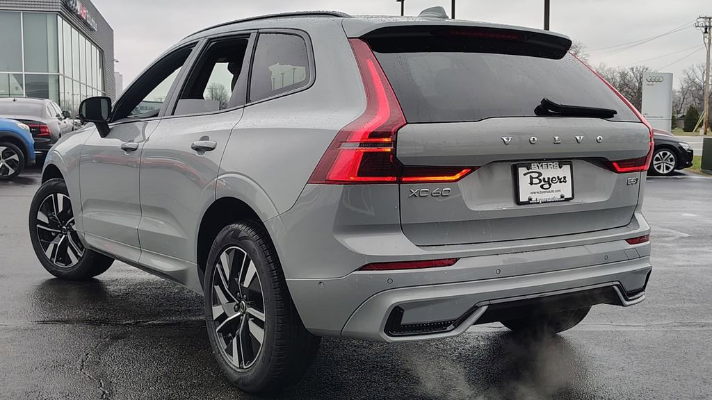 New 2026 Volvo XC60 B5 Plus w/ Climate Package AWD/4WD image 4