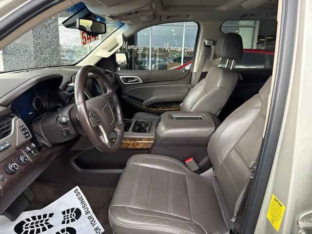 Certified 2015 GMC Yukon Denali w/ Premium Package AWD/4WD image 6