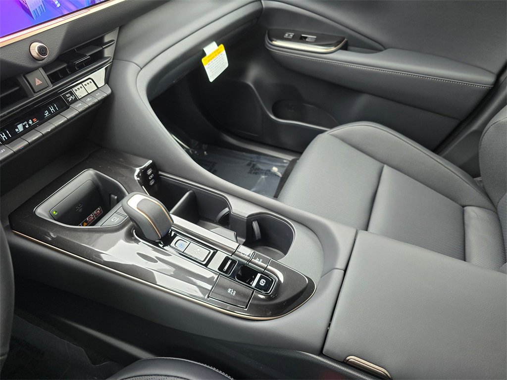 New 2026 Toyota Crown Limited image 39