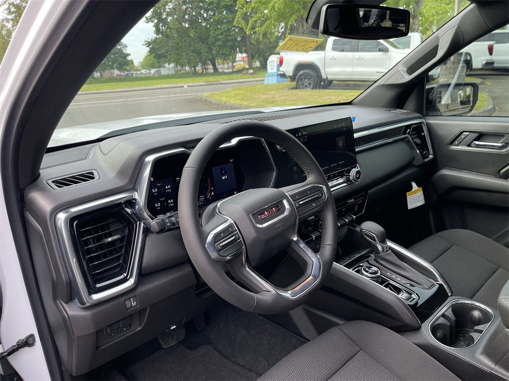 New 2025 GMC Canyon Elevation w/ Convenience Package image 10