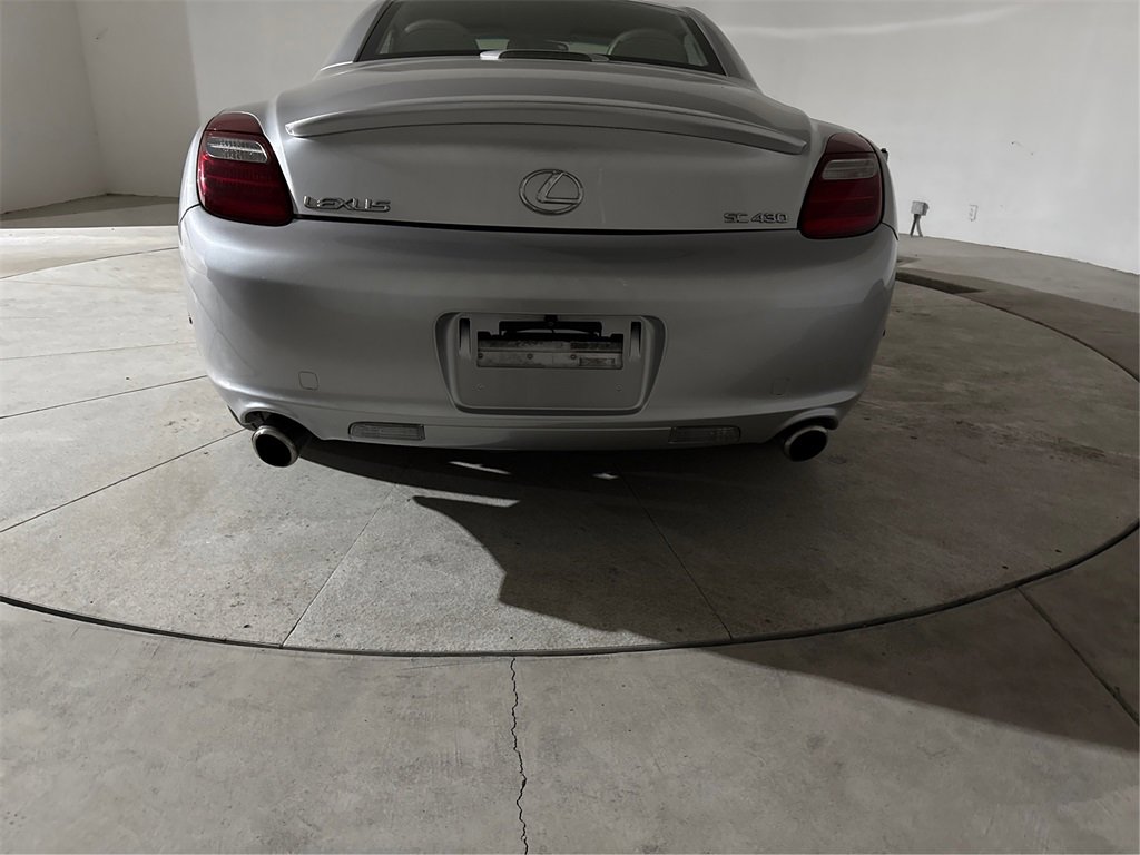 Used 2008 Lexus SC 430 Convertible image 16