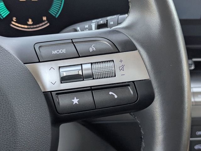 Used 2024 Hyundai Kona SEL image 27