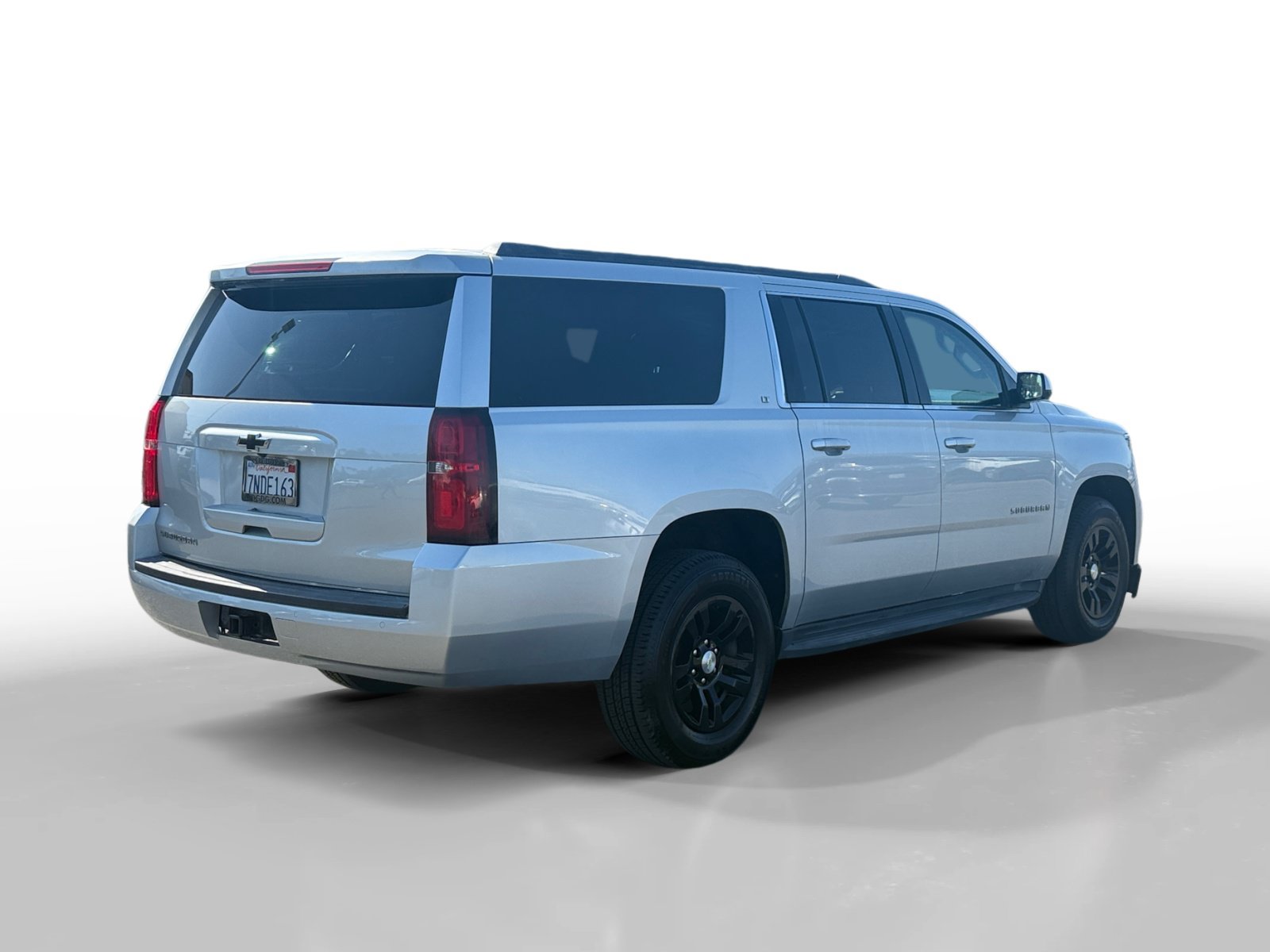 Used 2015 Chevrolet Suburban LT AWD/4WD image 5