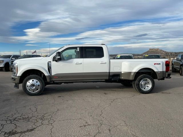 New 2026 Ford F450 King Ranch w/ FX4 Off-Road Package image 2