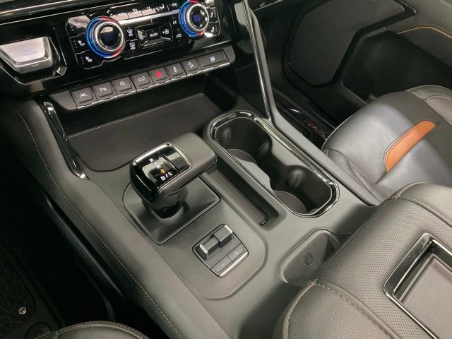 Used 2022 GMC Sierra 1500 AT4 w/ AT4 Premium Package image 15