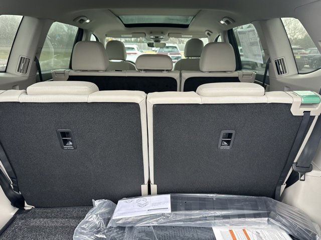 New 2026 Volkswagen Atlas SE image 18