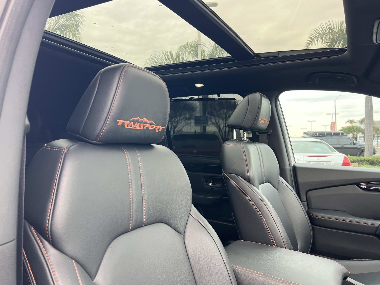 Certified 2025 Honda Pilot TrailSport image 34