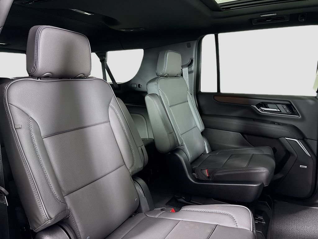 New 2026 GMC Yukon XL Denali w/ Denali Reserve Package AWD/4WD image 30