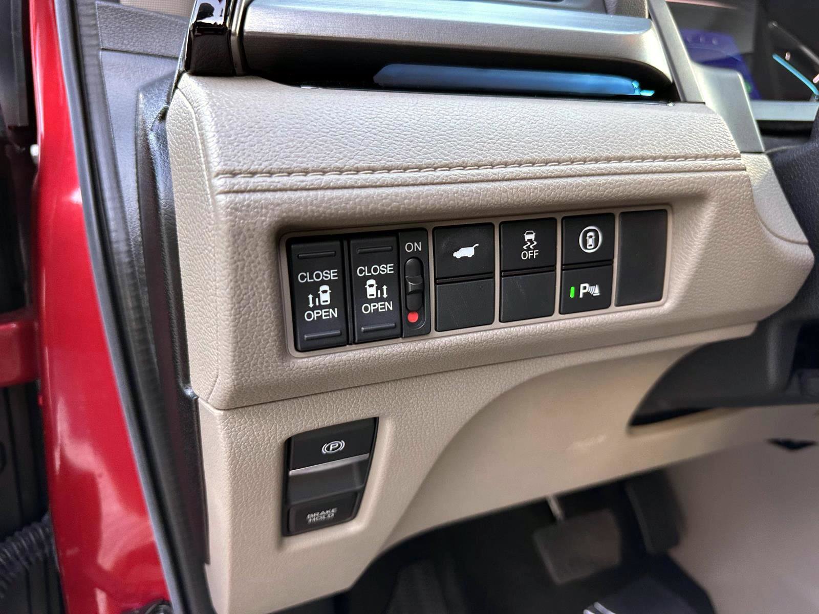 Used 2023 Honda Odyssey Touring image 23