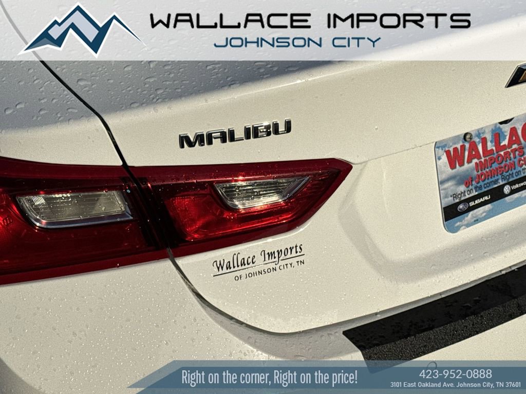 Used 2024 Chevrolet Malibu LT FWD image 12
