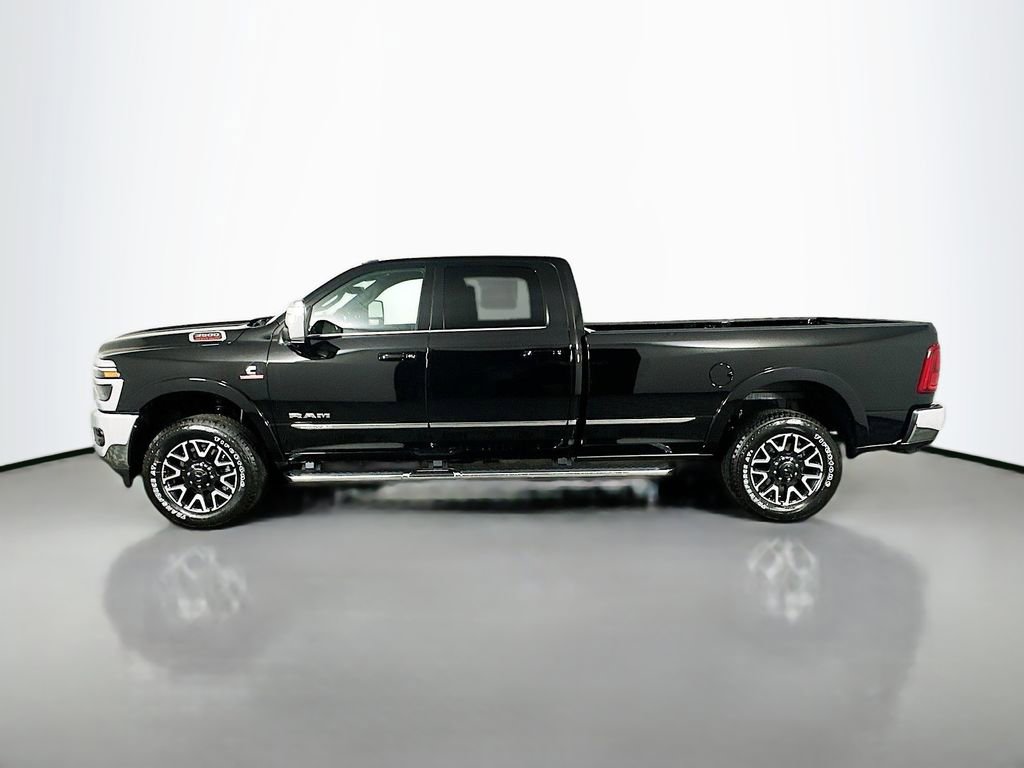 New 2026 RAM 3500 Limited w/ Towing Technology Group image 4
