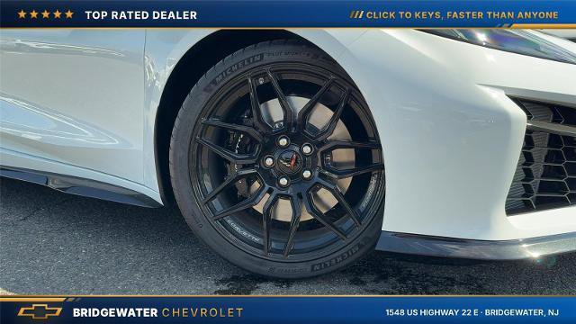 New 2027 Chevrolet Corvette Z06 w/ Stealth Interior Trim Package RWD image 3