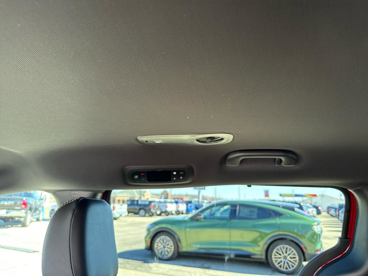 New 2026 Chrysler Pacifica Select image 25