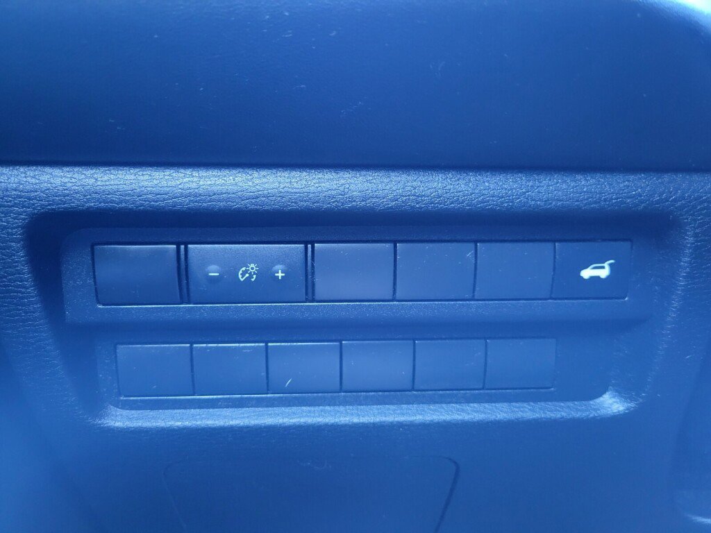 Used 2022 Mitsubishi Outlander SEL image 20