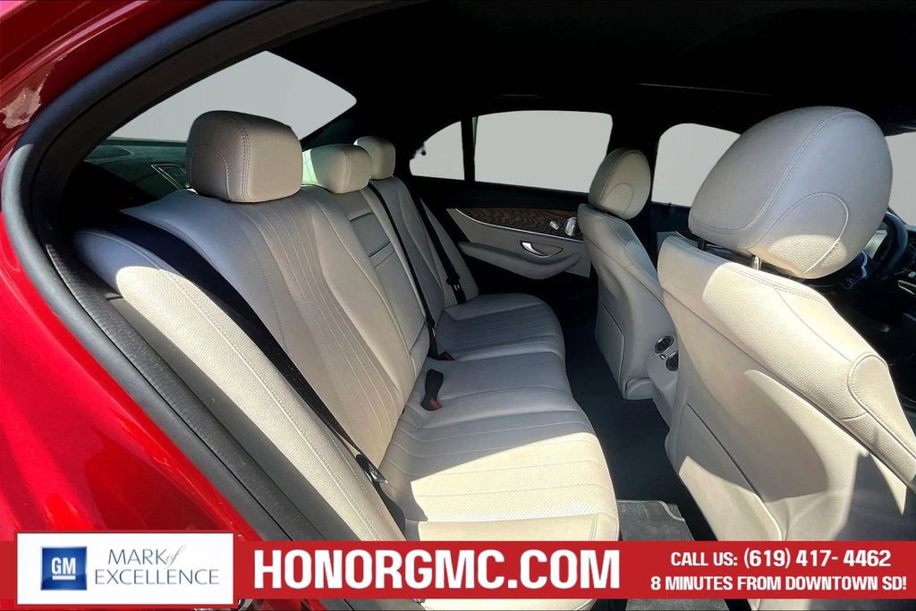 Used 2019 Mercedes-Benz E 300 image 24