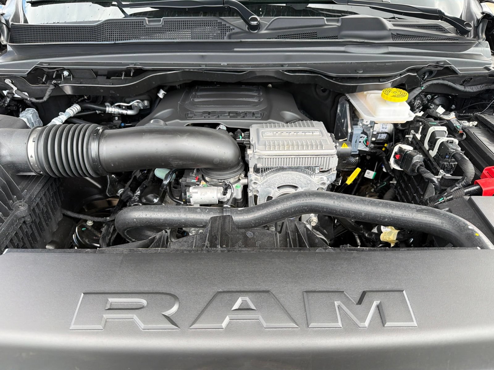 New 2027 RAM 1500 2WD Crew Cab image 11