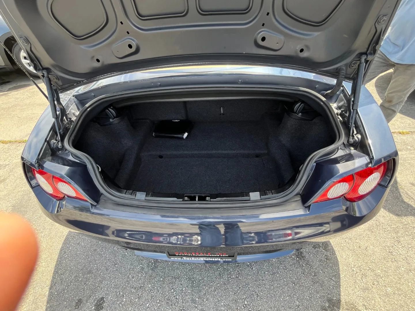 Used 2005 BMW Z4 2.5i image 17