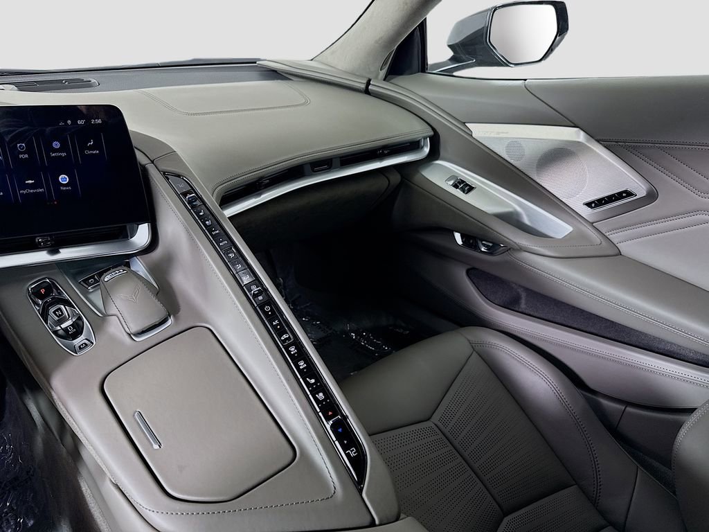 Used 2025 Chevrolet Corvette Z06 image 23