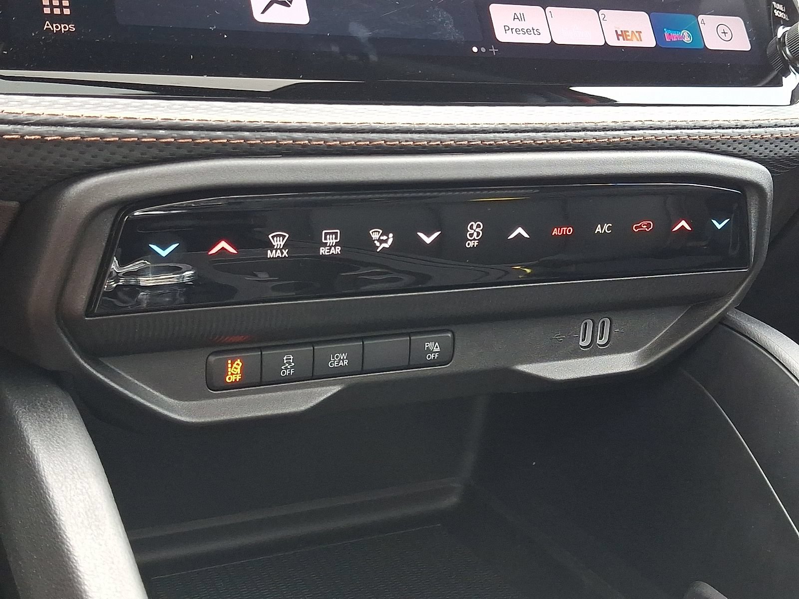 New 2026 Jeep Cherokee Limited AWD/4WD image 11