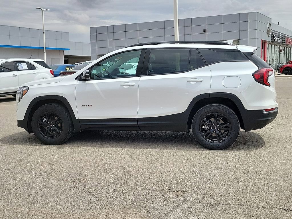 Used 2024 GMC Terrain AT4 w/ Tech Package AWD/4WD image 6