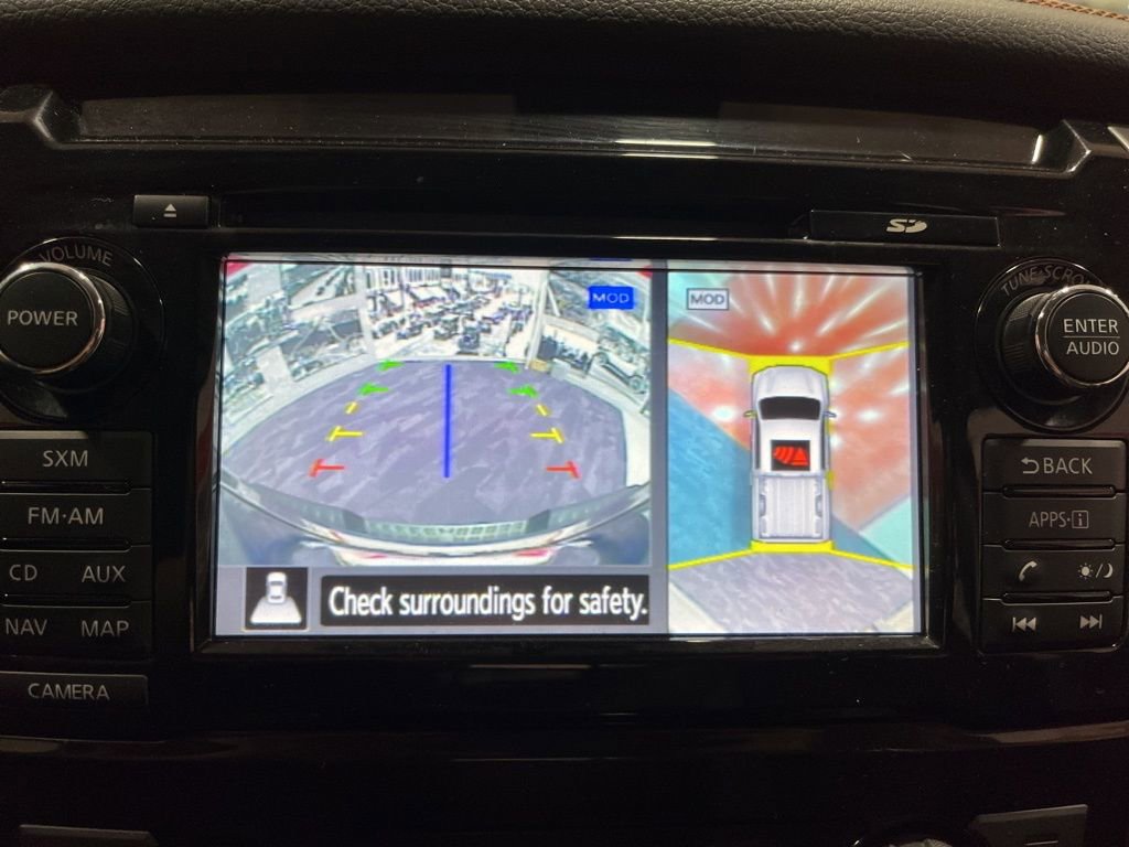 Used 2016 Nissan Titan Platinum Reserve image 36