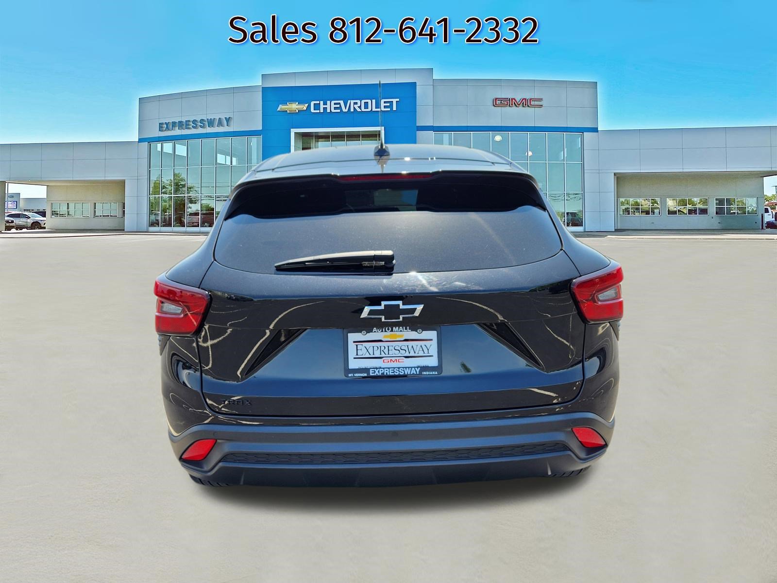 Used 2025 Chevrolet Trax LS w/ LS Convenience Package FWD image 6