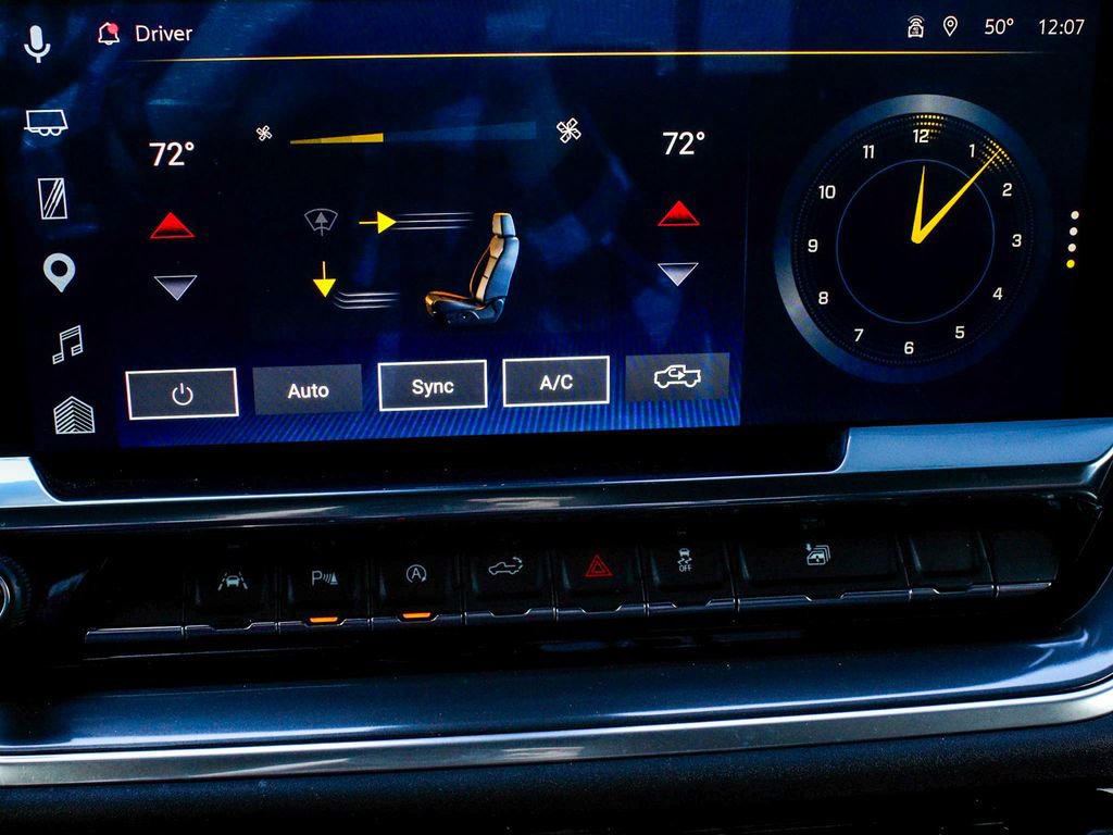 Used 2025 Chevrolet Silverado 1500 High Country image 21