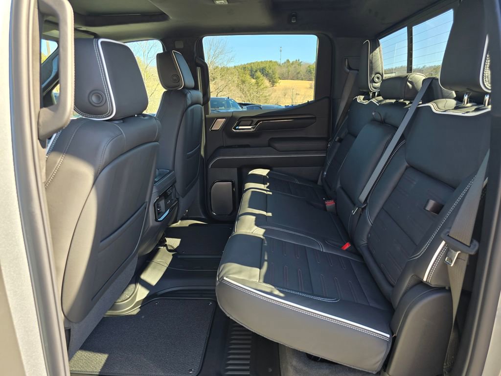 New 2026 GMC Sierra 1500 AT4X w/ LPO, Black Badging Package image 11