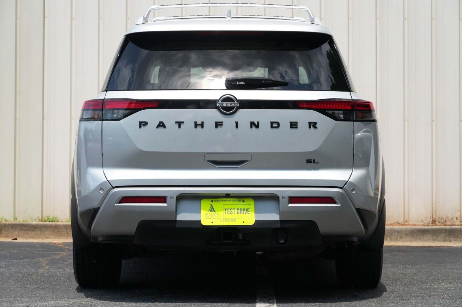 Used 2022 Nissan Pathfinder SL w/ SL Premium Package FWD image 10
