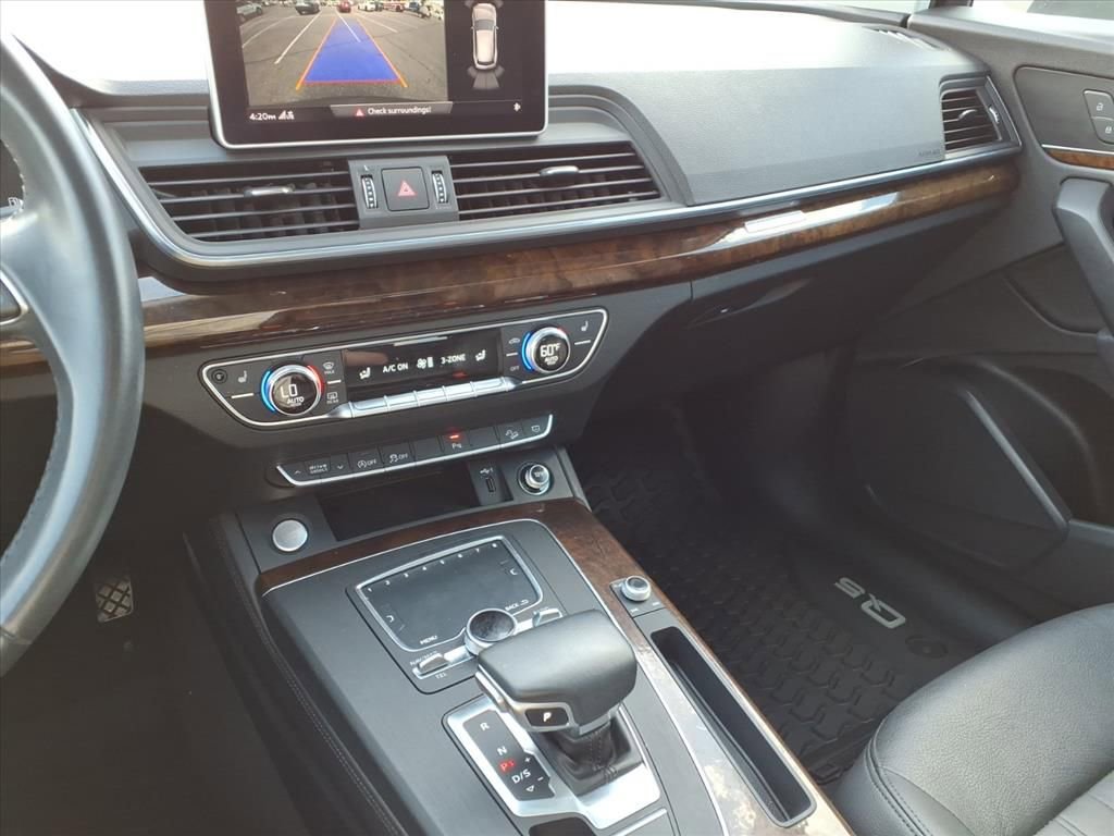 Used 2020 Audi Q5 2.0T Premium Plus w/ Premium Plus Package image 29