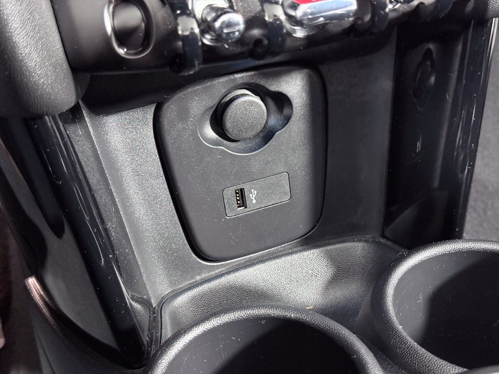 Used 2022 MINI Cooper S FWD image 22