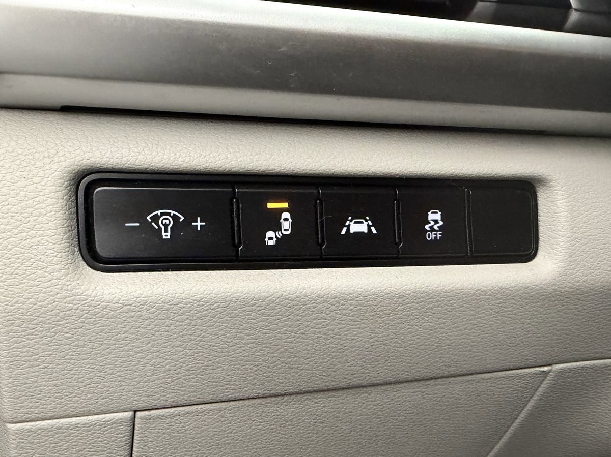 Used 2020 Kia Telluride S AWD/4WD image 17