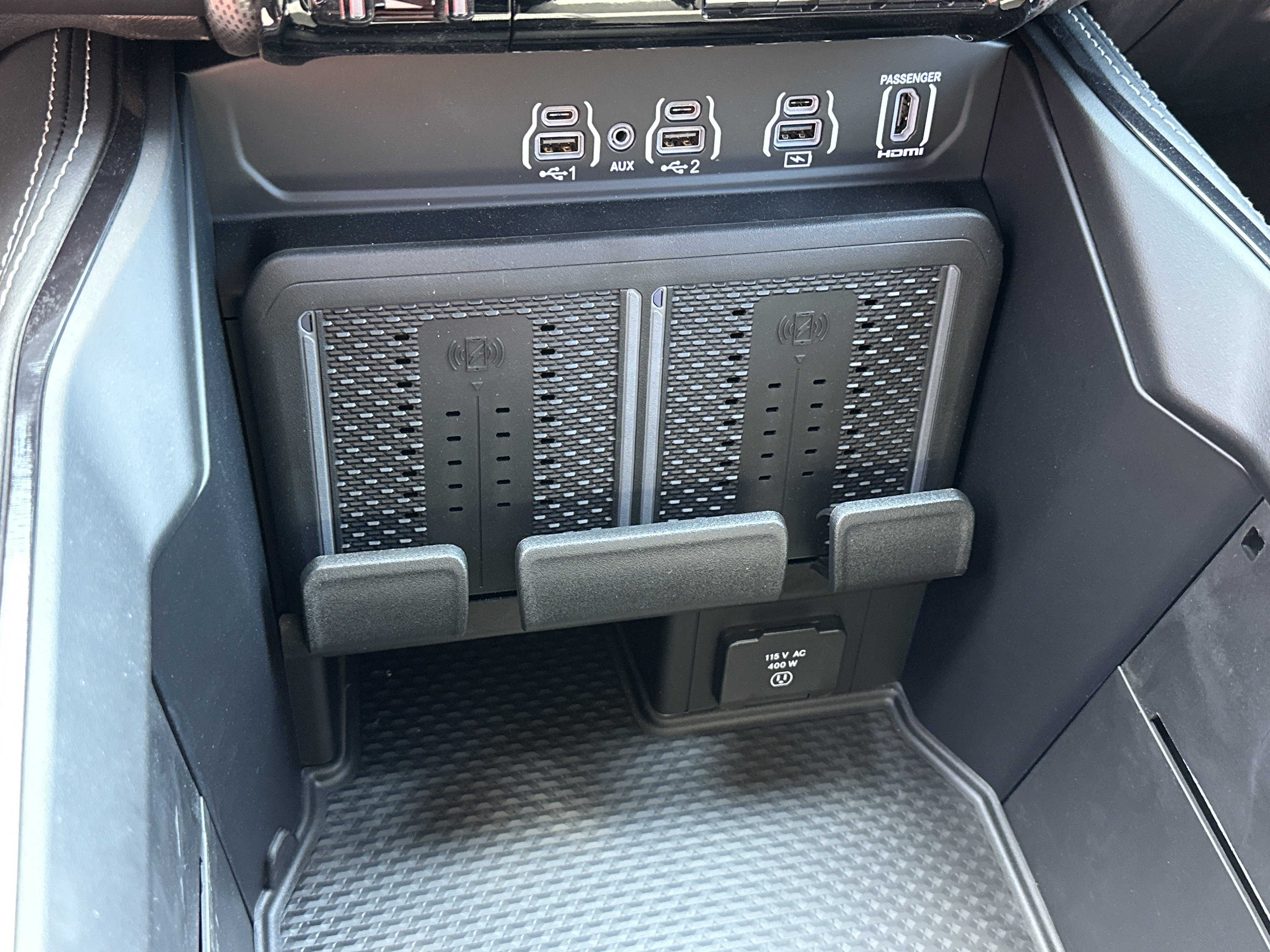 New 2026 RAM 2500 Limited AWD/4WD image 5