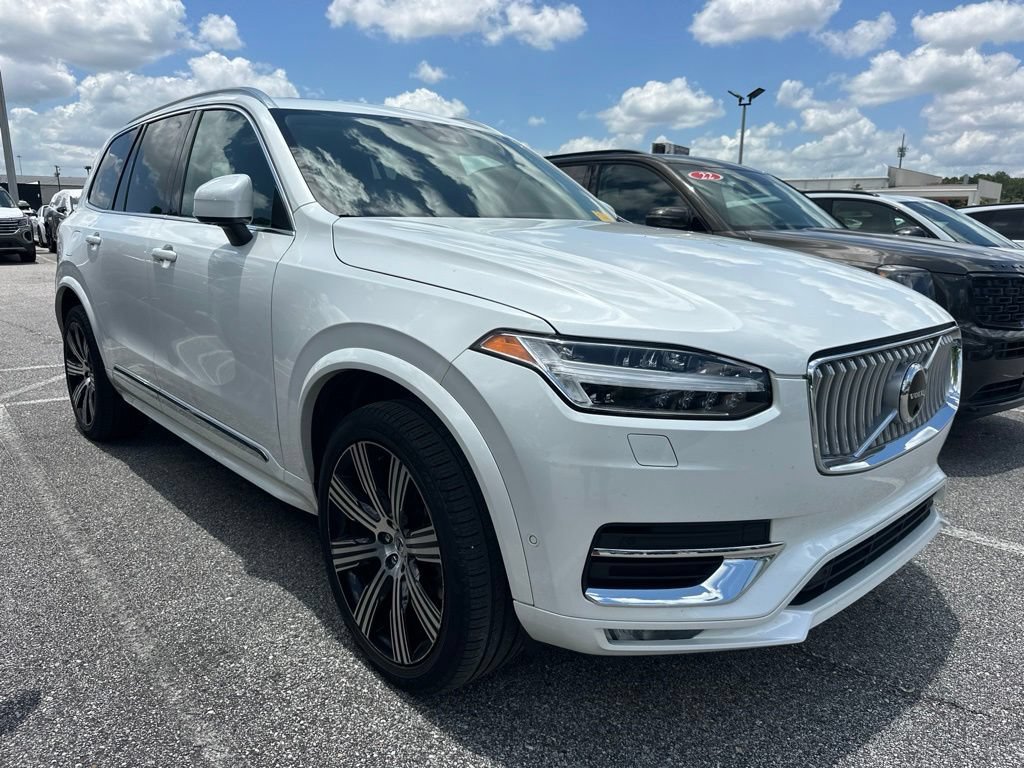 Used 2024 Volvo XC90 B5 Plus w/ Protection Package Premier AWD/4WD image 1